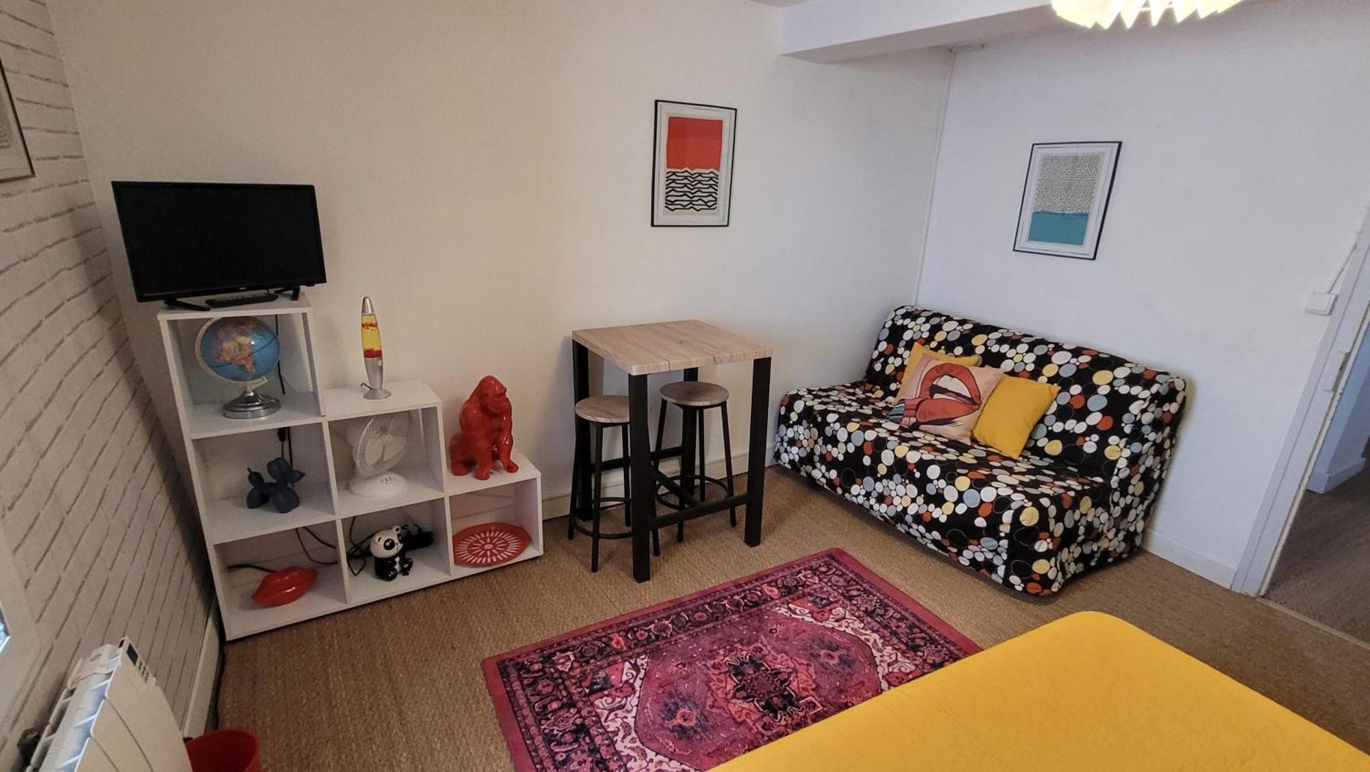 B&B Chambres "Chez Meme Germaine" Caramany Eksteriør billede